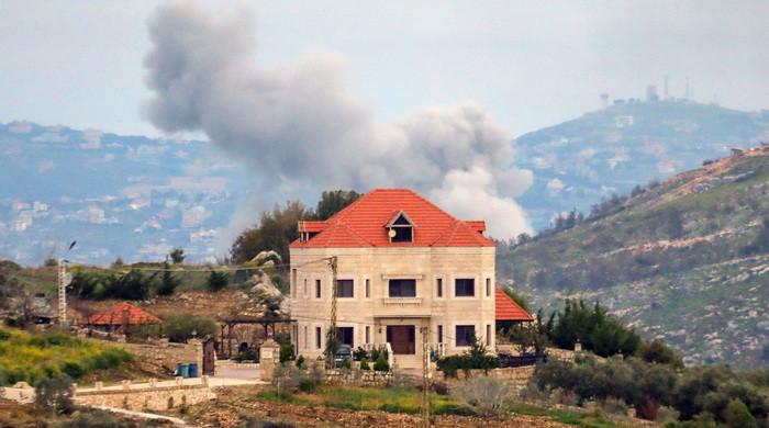 Iran, Israel launch new strikes amid mixed reports on Washington-Tehran peace talks