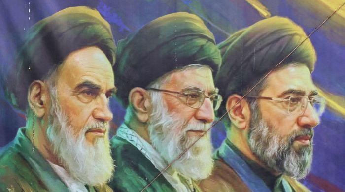 Iran rejects talks 'under shadow of threats'; Trump extends ceasefire deadline to Wednesday