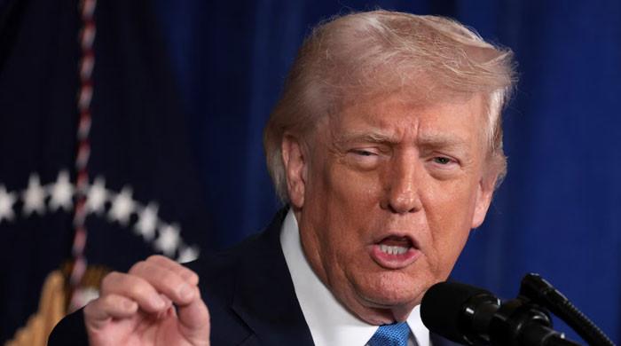 Trump says US to hit Iran 'very hard tonight' and seize oil, gas infrastructure like Venezuela