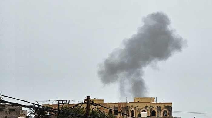 Saudi Arabia 'launches airstrikes' on Yemen's Mocha airport as Houthis reach strategic island