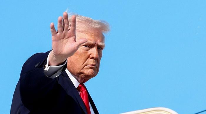 Trump says US to 'blockade' all ships crossing Hormuz as peace talks in Islamabad end without deal