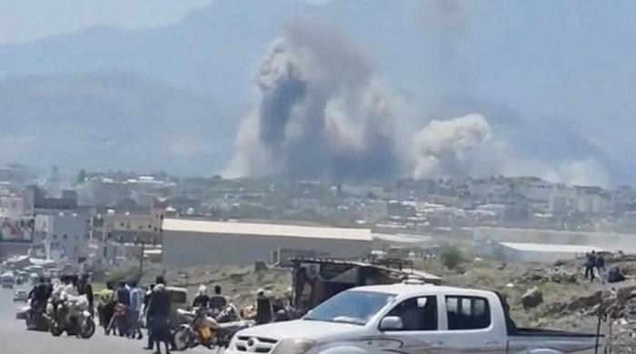 Yemen says air force carried out 20 strikes on Houthi targets in Taiz province