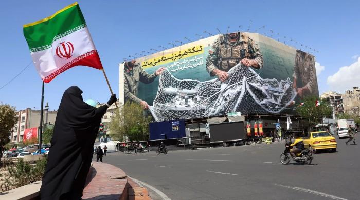 After fresh blows, Iran says Gulf nations have 'responsibility' to halt US, Israeli strikes