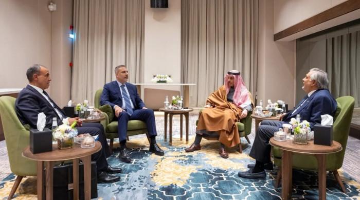 Dar confirms Islamabad to host Saudi, Turkiye, Egypt FMs as Iran war shows no let-up