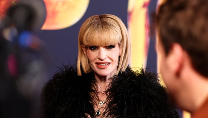 Kelly Osbourne slams body critics amid ‘hardest time in ‘life