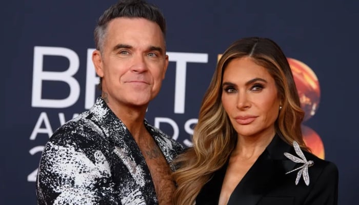 Robbie Williams suffers horror injury before BRITs performance