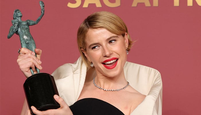 Jessie Buckley brings Hamnet costar to tears with moving gesture