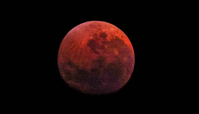 Blood Moon 2026: Exact times total lunar eclipse hit your city