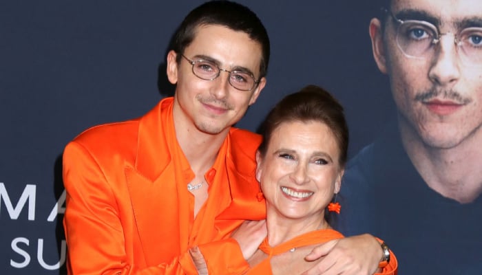Timothee Chalamet attended SAG Awards 2026 with his mom by his side