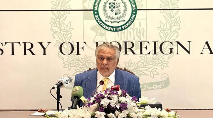 Pakistan making all-out efforts to de-escalate Middle East conflict: DPM Dar