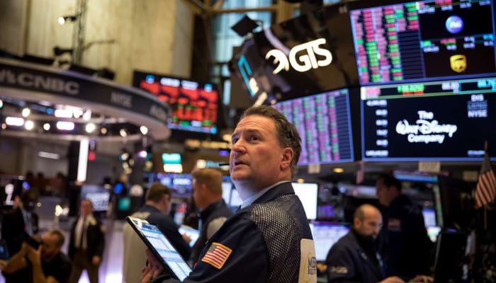 Dow Futures plunge 800 points as Iran conflict sparks oil price surge