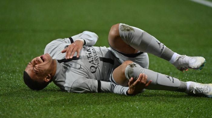 Kylian Mbappe's knee injury: What happened, when will he return?