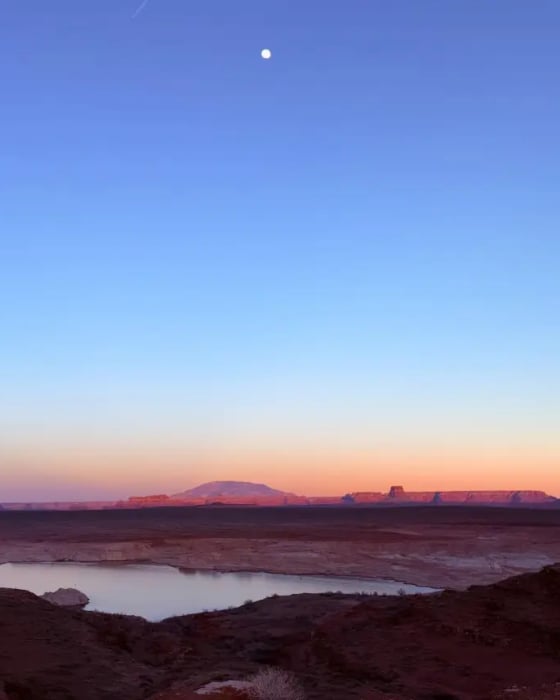 Kim Kardashian, Lewis Hamilton make romance Instagram-official