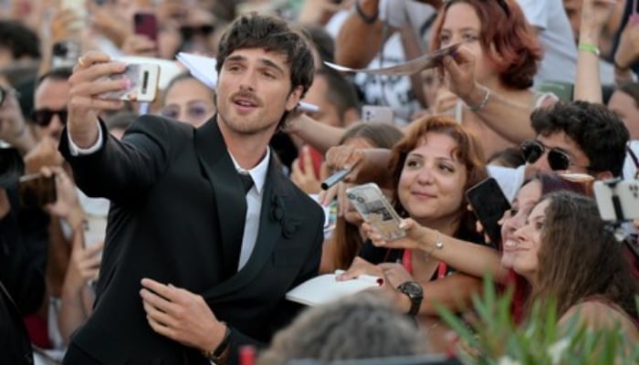 Jacob Elordi wins the internet with sweetest gesture for a fan