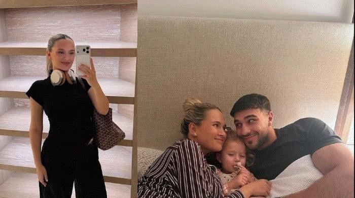 Molly Mae Hague glows in new mirror selfies during second pregnancy