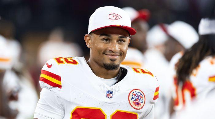 Kansas City Chiefs trade Trent McDuffie to Los Angeles Rams for multiple draft picks