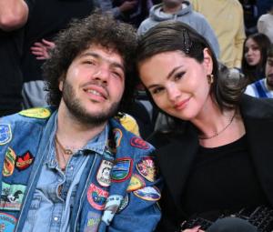 Selena Gomez stirs up controversy kissing Benny Blanco's feet