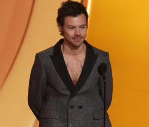 Harry Styles sparks theories about new album after lyrics leaked early