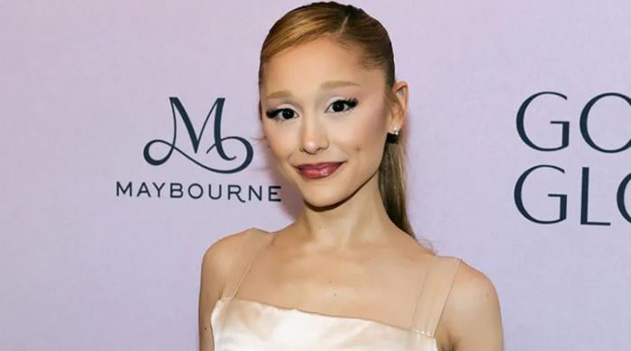 Ariana Grande makes bombshell beauty reveal
