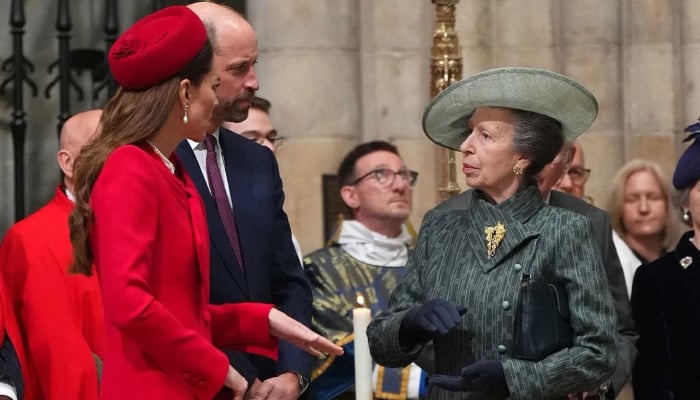 Princess Anne proves loyalty to crown with heartfelt move for William