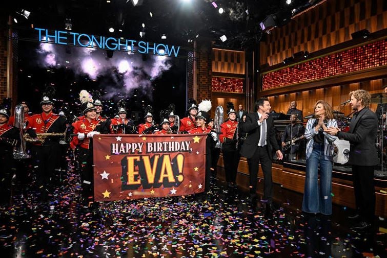 Ryan Gosling makes Eva Mendes birthday unforgettable in rare public appearance