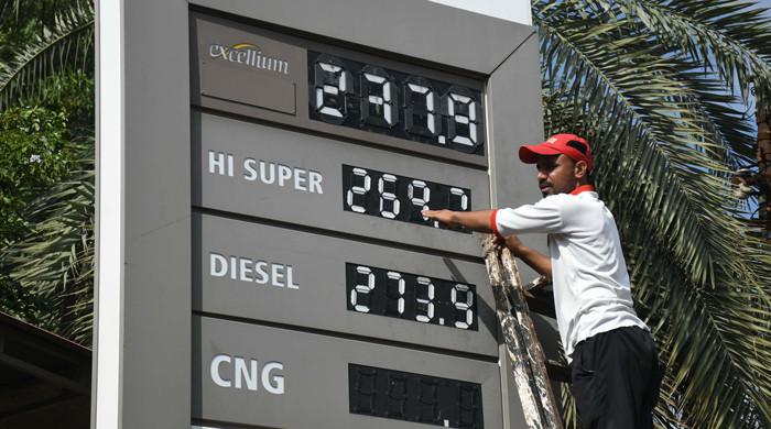 Mideast war fuels crisis: Petrol supply may tighten within two weeks, dealers warn