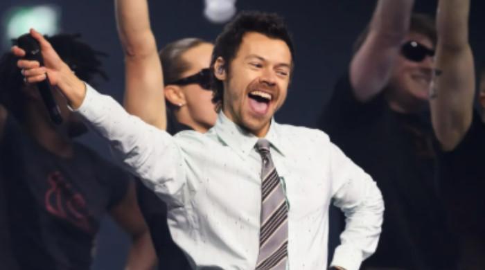 Harry Styles marks first milestone with 'Kiss All The Time' after release