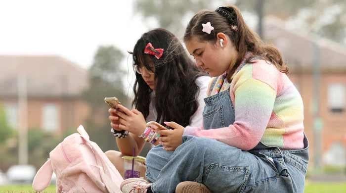 Amid wave of kids' online safety laws, age-checking tech comes of age