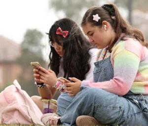 Amid wave of kids' online safety laws, age-checking tech comes of age