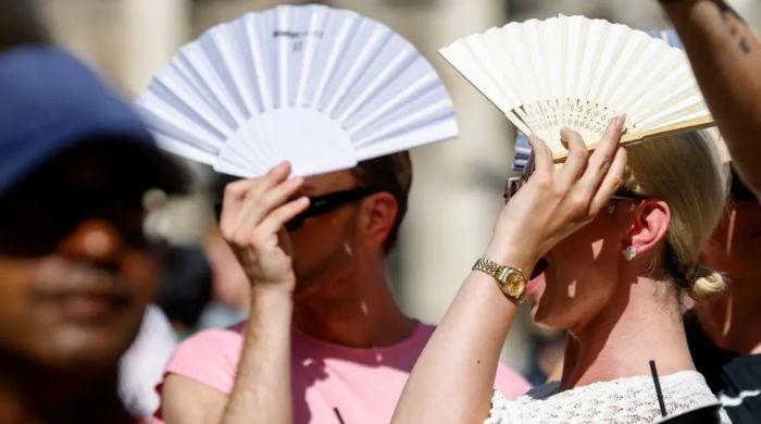 February fifth warmest on record, extreme rain in Europe: EU monitor