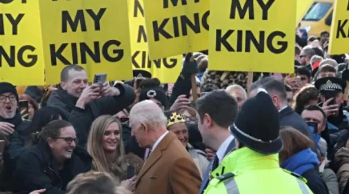 Royal family outing takes surprising turn in loud reaction