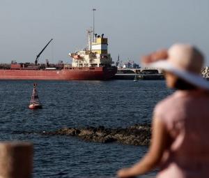 Oil prices drop after hitting three-year high amid Trump's Middle East peace forecast