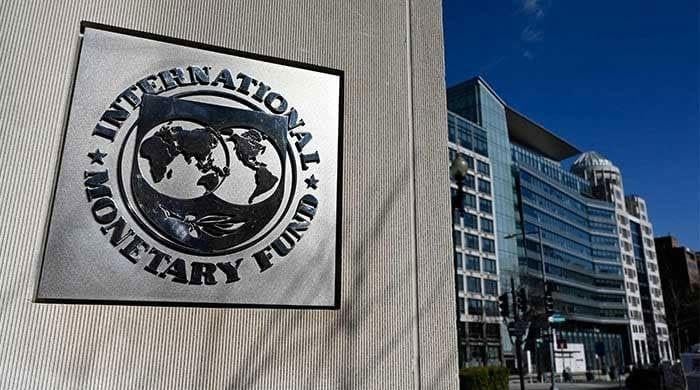 Pakistan, IMF near consensus to slash FBR tax target