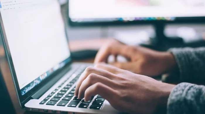 Sindh orders online classes at public, private universities from March 16