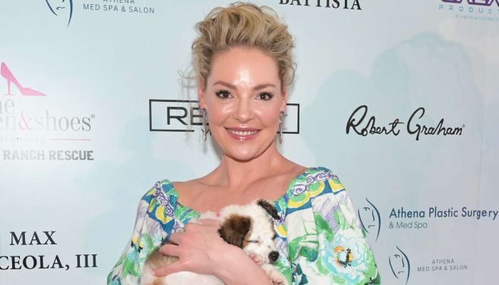 Heigl sparks controversy with her first public appearance in two years