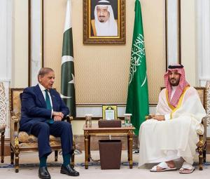 PM Shehbaz jets off to Saudi Arabia to discuss Mideast tensions, security with MBS