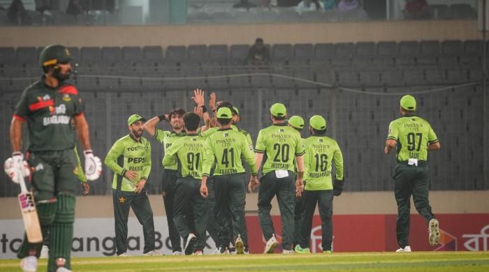 Pakistan thump Bangladesh by 128 runs in rain-hit second ODI to level series 1-1
