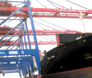 Pakistan launches new feeder shipping service from Karachi to UAE