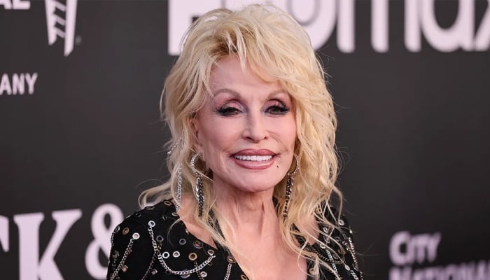 Dolly Parton makes rare comment about her health after Carl Dean’s death