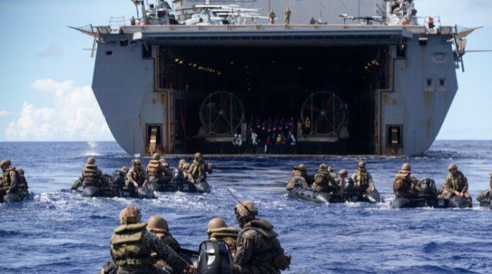 US sends 3 more warships, 2,500 Marines to Middle East amid Iran war