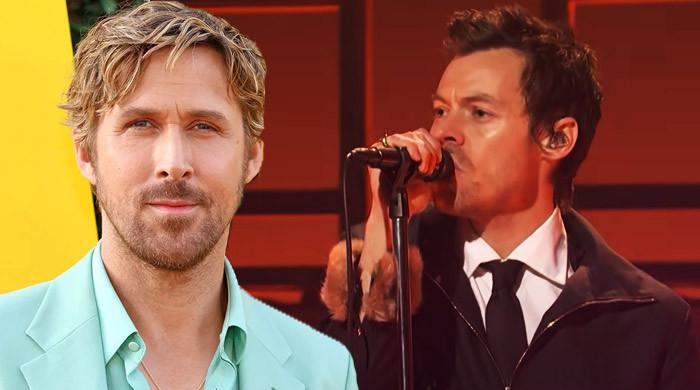 Ryan Gosling makes surprise ‘SNL' appearance to introduce Harry Styles