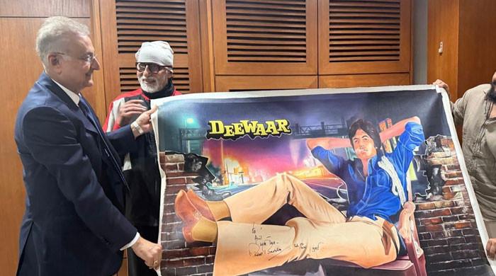 Guinness record holder meets Bollywood icon Amitabh Bachchan