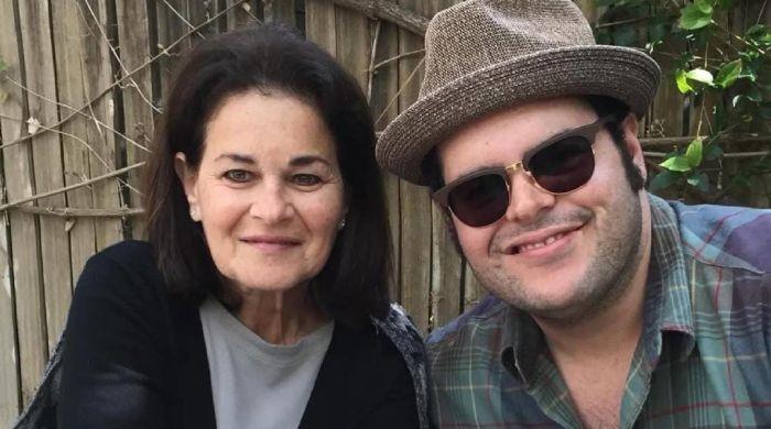 Josh Gad says his mom is 'fighting for her life' as he asks for prayers
