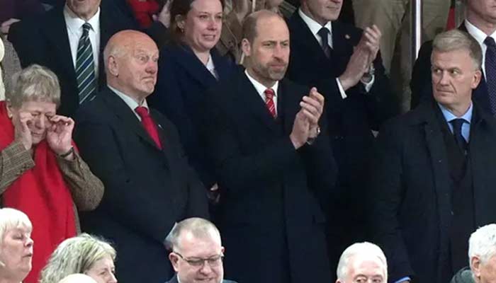 Prince Williams magic helps historic win