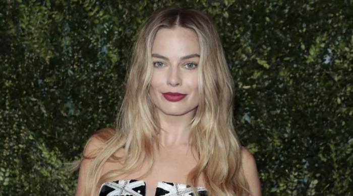 Who is Margot Robbie doppelgänger? Samara Weaving stuns at LA premiere