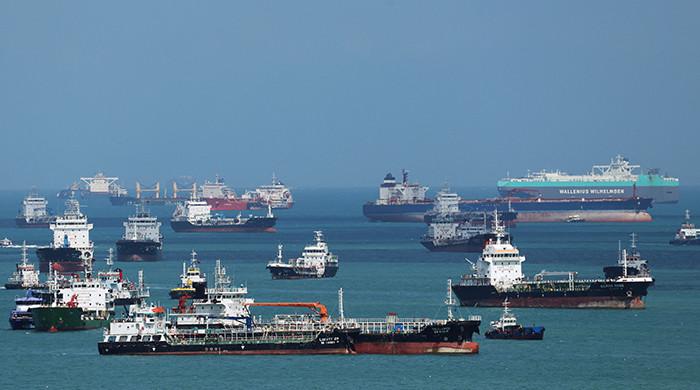 Oil dips and stocks extend gains as US, Israel, Iran continue strikes