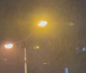 Moderate to heavy rain lashes parts of Karachi on second consecutive day