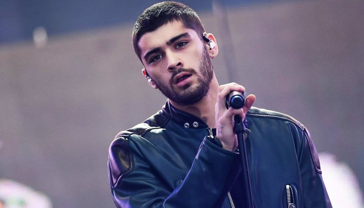 Zayn Malik lines up something special for fans after KONNAKOL release
