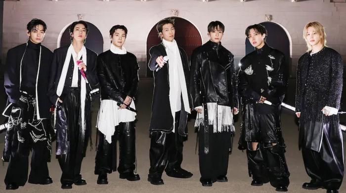 Did RM perform at BTS comeback concert despite injury?