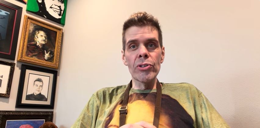 Perez Hilton opens up about 21-day hospital stay after health scare